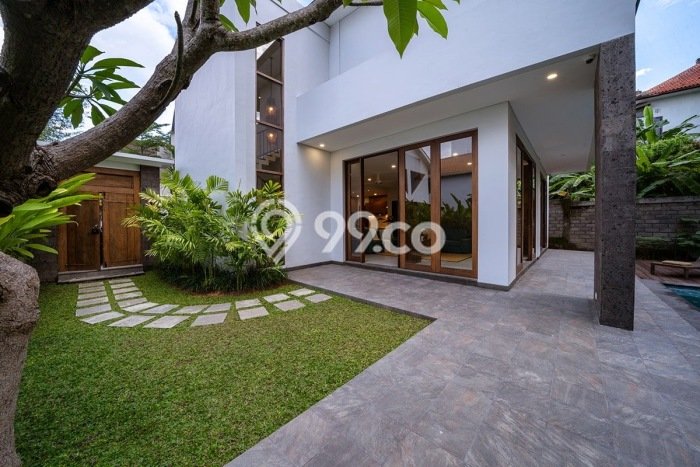 Vila Kawasan , Luas 536m2m², Akses ke berbagai keperluan Vila Kawasan , Luas 536m2m², Akses ke berbagai keperluan