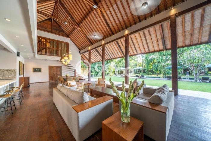 Vila di , Ukuran 2775m2m², Dekat dengan transportasi umum Vila di , Ukuran 2775m2m², Dekat dengan transportasi umum