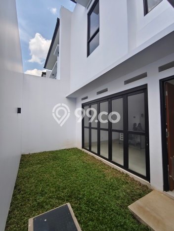 Rumah Minimalis 4 KT di Soekarno Hatta Bandung Unfurnished Rumah Minimalis 4 KT di Soekarno Hatta Bandung Unfurnished
