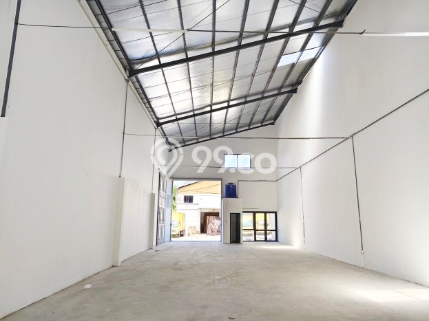 Unit Gudang Dijual di Kopo Bandung Luas Bangunan 239m2 Unit Gudang Dijual di Kopo Bandung Luas Bangunan 239m2