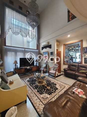 Hunian Mewah Siap Huni LT 375m2 di Sukolilo, Surabaya Hunian Mewah Siap Huni LT 375m2 di Sukolilo, Surabaya