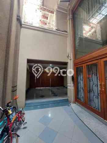 Dijual Rumah Mewah Exclusive di Sukolilo, Surabaya Dijual Rumah Mewah Exclusive di Sukolilo, Surabaya