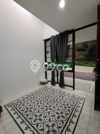 Rumah sewa siap huni 4 Kamar Tidur di Sayap Dago, Bandung Rumah sewa siap huni 4 Kamar Tidur di Sayap Dago, Bandung
