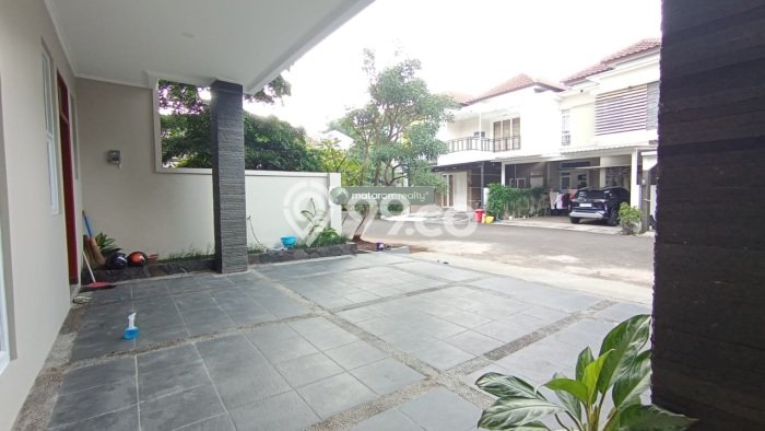 Hunian Mewah LB 197m2 Siap Huni Desain Elegan di Cigadung, Bandung Hunian Mewah LB 197m2 Siap Huni Desain Elegan di Cigadung, Bandung