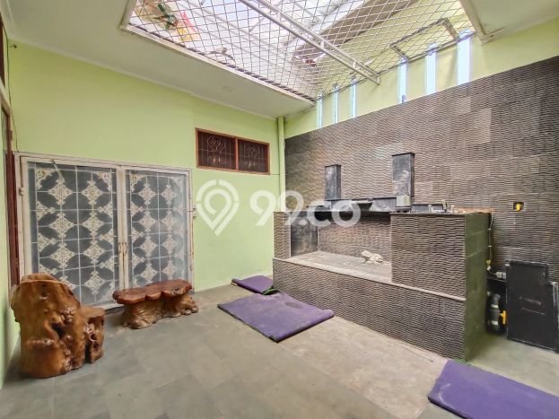 For Sale! Premium House LT 480m2 Desain Modern di Geger Kalong For Sale! Premium House LT 480m2 Desain Modern di Geger Kalong