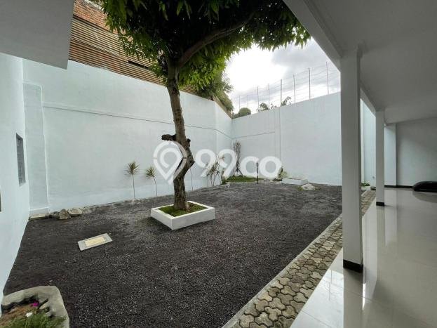 Rumah Cantik Siap Huni Di Setiabudi Luas 300m2 Lokasi Strategis Rumah Cantik Siap Huni Di Setiabudi Luas 300m2 Lokasi Strategis
