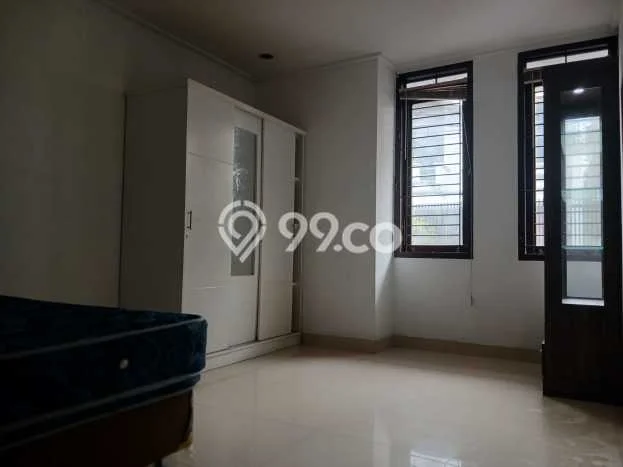 Rumah Bagus Siap Pakai Di Batununggal Luas 200m2 Lokasi Strategis Rumah Bagus Siap Pakai Di Batununggal Luas 200m2 Lokasi Strategis