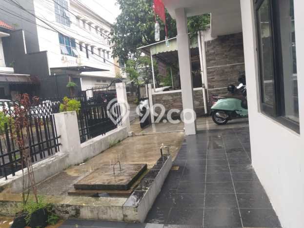 Rumah sewa siap pakai 3 Kamar Tidur di Burangrang, Bandung Rumah sewa siap pakai 3 Kamar Tidur di Burangrang, Bandung