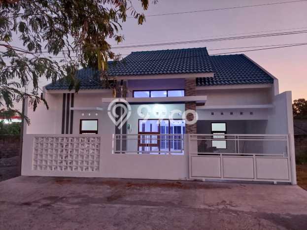 Rumah Dengan Harga Terbaik 3 Kamar Tidur Akses Dekat di Kawasan Berkembang Kalasan, Sleman Rumah Dengan Harga Terbaik 3 Kamar Tidur Akses Dekat di Kawasan Berkembang Kalasan, Sleman