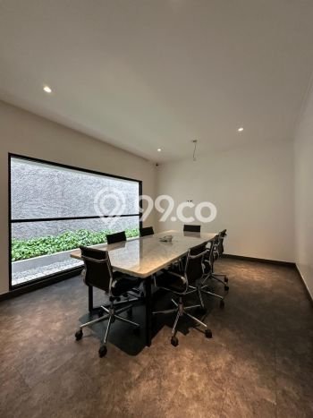 Hunian Bagus Disewakan di Pakubuwono, Jakarta Selatan LT 500m2, LB 382m2 Hunian Bagus Disewakan di Pakubuwono, Jakarta Selatan LT 500m2, LB 382m2