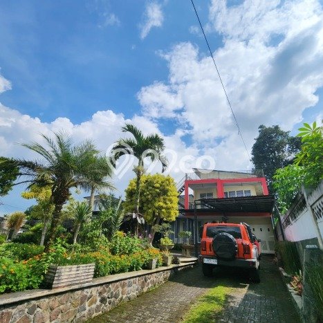 Vila Strategis di , Ukuran 1280m2m², Dekat ke berbagai fasilitas Vila Strategis di , Ukuran 1280m2m², Dekat ke berbagai fasilitas