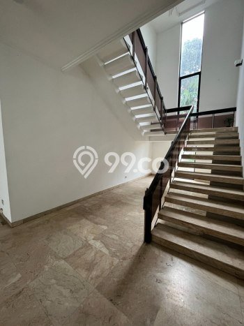 For Sale! Luxury House LT 704m2 Desain Elegan di Kemang For Sale! Luxury House LT 704m2 Desain Elegan di Kemang