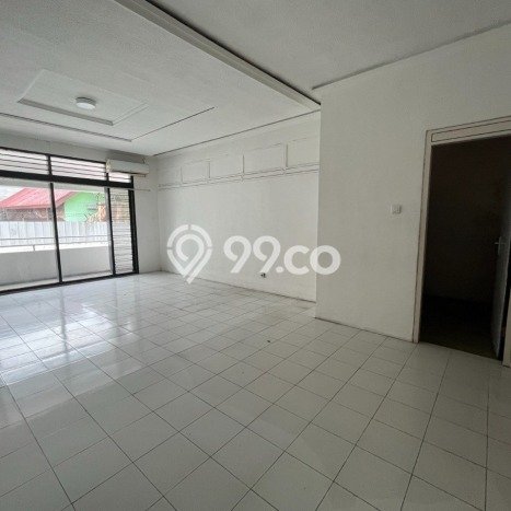 For Sale! Luxury House LT 704m2 Desain Elegan di Kemang For Sale! Luxury House LT 704m2 Desain Elegan di Kemang