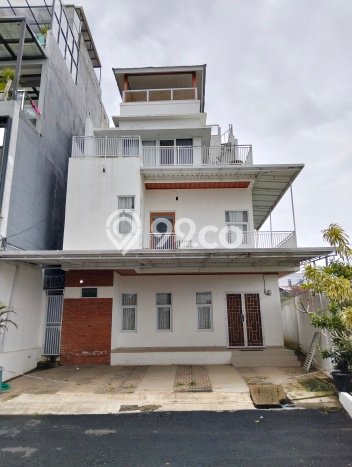 Dijual Rumah Eksklusif 3 KT di Setiabudi, Bandung Dijual Rumah Eksklusif 3 KT di Setiabudi, Bandung