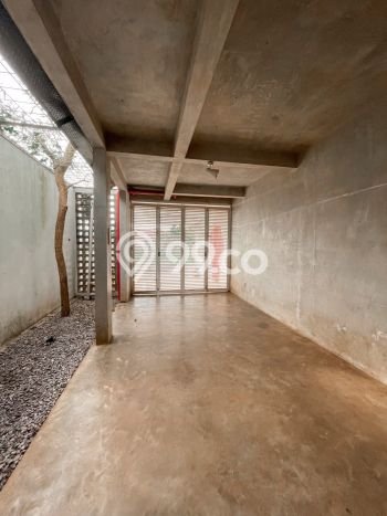 Rumah Elit Modern Siap Huni di Sariwangi Bandung Rumah Elit Modern Siap Huni di Sariwangi Bandung