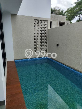 Ready to Use! Premium House LT 112m2 Desain Elegan di Dago Ready to Use! Premium House LT 112m2 Desain Elegan di Dago