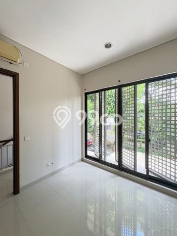 For Sale Rumah Mewah Exclusive di BSD, Tangerang Selatan For Sale Rumah Mewah Exclusive di BSD, Tangerang Selatan