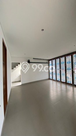 Dijual Rumah Mewah Elegan Dengan View Cantik di BSD City, Tangerang Dijual Rumah Mewah Elegan Dengan View Cantik di BSD City, Tangerang