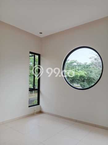 Ready to Use! Luxury House LT 102m2 Desain Modern di BSD Ready to Use! Luxury House LT 102m2 Desain Modern di BSD