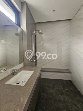 For Sale! Premium House LT 203m2 Desain Elegan di BSD For Sale! Premium House LT 203m2 Desain Elegan di BSD