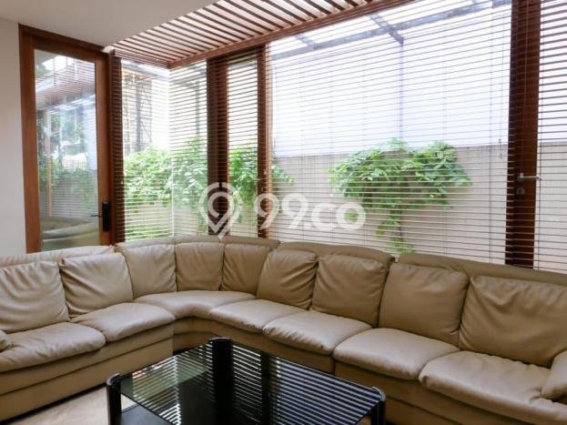 Kost Dijual di Lippo Karawaci dengan 34 KT dan Luas 1200m2 Kost Dijual di Lippo Karawaci dengan 34 KT dan Luas 1200m2