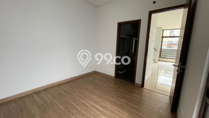 Disewakan Rumah Harga Terjangkau di BSD City Tangerang Punya 4 Kamar Tidur Disewakan Rumah Harga Terjangkau di BSD City Tangerang Punya 4 Kamar Tidur