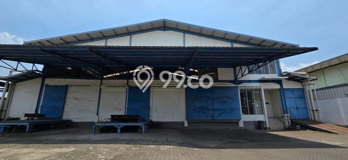 Gudang Dijual di Jakarta Timur LT 2584m2 & LB 2100m2 Lokasi Terbaik! Gudang Dijual di Jakarta Timur LT 2584m2 & LB 2100m2 Lokasi Terbaik!