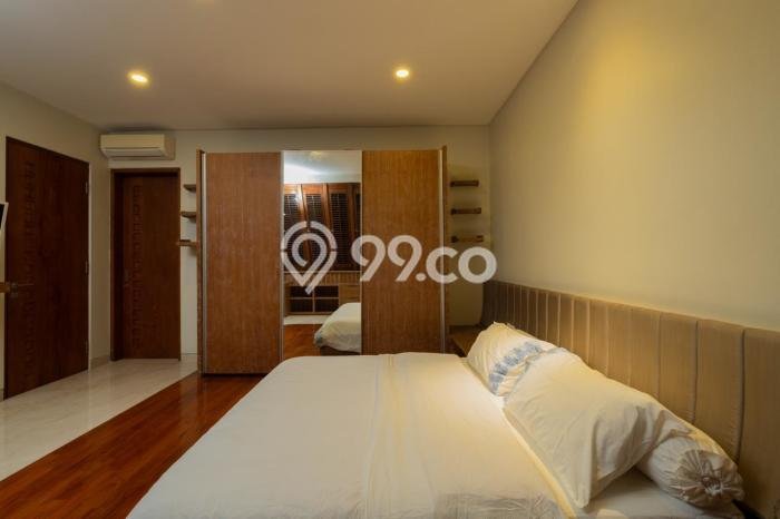 Dijual Rumah Premium dengan Fasilitas Sekitar Lengkap di Karawaci, Tangerang Dijual Rumah Premium dengan Fasilitas Sekitar Lengkap di Karawaci, Tangerang