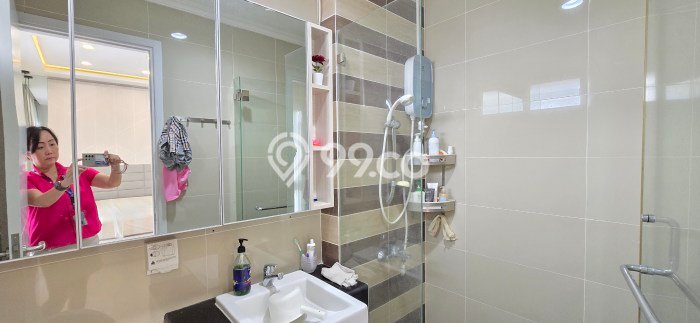 Jual Rumah Luas Elegan Dengan View Cantik di Gading Serpong, Tangerang Jual Rumah Luas Elegan Dengan View Cantik di Gading Serpong, Tangerang