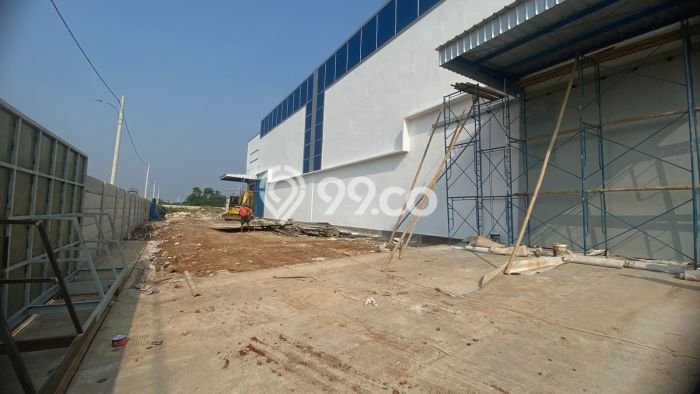 FOR RENT! Gudang di Pasar Kemis Cocok untuk Bisnis 4580m2 FOR RENT! Gudang di Pasar Kemis Cocok untuk Bisnis 4580m2
