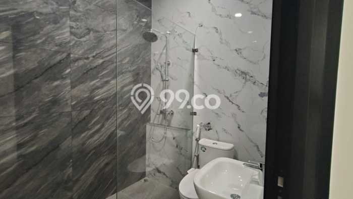 Hot Offer Hunian Mewah Ideal dan Luas di BSD, Tangerang Selatan Hot Offer Hunian Mewah Ideal dan Luas di BSD, Tangerang Selatan