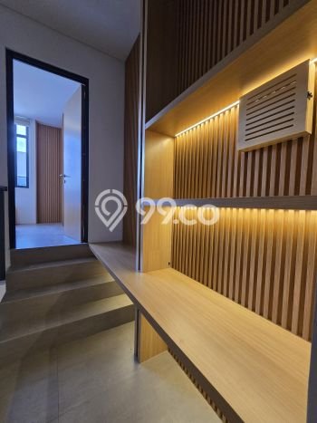 Jarang Ada! Rumah Sewa 2 Kamar Bagus Siap Huni BSD City Jarang Ada! Rumah Sewa 2 Kamar Bagus Siap Huni BSD City