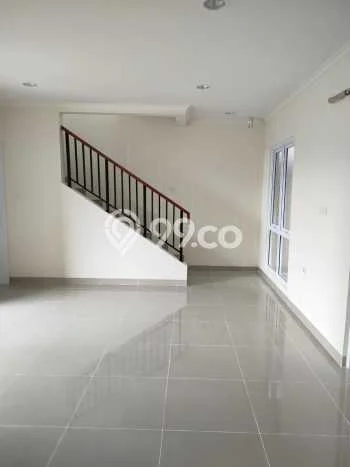 Jarang Ada! Rumah Sewa 4 Kamar Bagus Siap Huni Gading Serpong Jarang Ada! Rumah Sewa 4 Kamar Bagus Siap Huni Gading Serpong