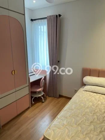 Sewa Rumah Murah di BSD Tangerang dengan 4 Kamar Tidur Sewa Rumah Murah di BSD Tangerang dengan 4 Kamar Tidur