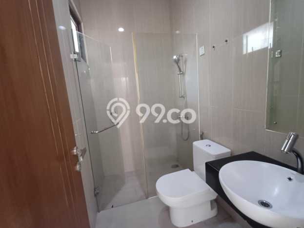 Jual Rumah Luas Megah Dengan View Cantik di BSD, Tangerang Jual Rumah Luas Megah Dengan View Cantik di BSD, Tangerang