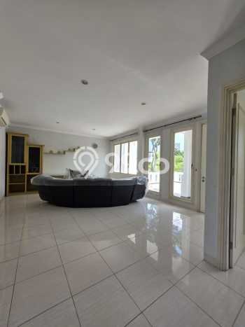 Rumah Sewa Tangerang LT 240m2 LB 208m2 Area Alam Sutera Rumah Sewa Tangerang LT 240m2 LB 208m2 Area Alam Sutera