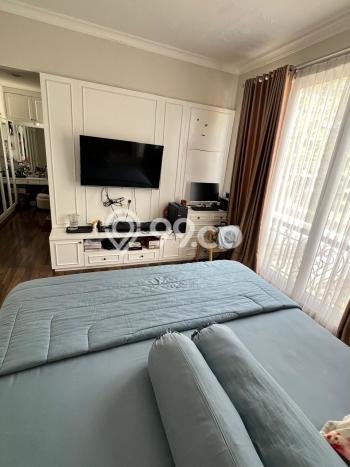 Rumah Mewah LB 180m2 Siap Huni Desain Elegan di BSD, Tangerang Rumah Mewah LB 180m2 Siap Huni Desain Elegan di BSD, Tangerang