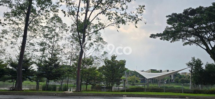Disewakan! Rumah 4 Kamar Tidur &
3 Kamar Mandi di Gading Serpong, Tangerang Disewakan! Rumah 4 Kamar Tidur &
3 Kamar Mandi di Gading Serpong, Tangerang
