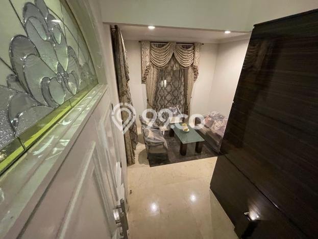 Disewakan Hunian Konsep Minimalis di BSD Tangerang Selatan dengan 5 KT Disewakan Hunian Konsep Minimalis di BSD Tangerang Selatan dengan 5 KT