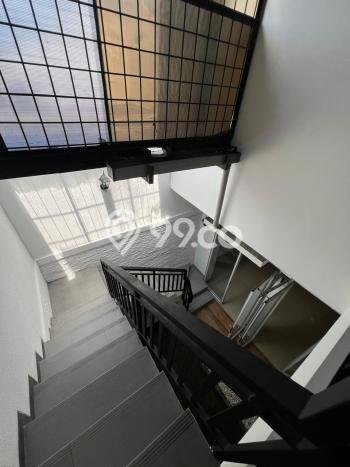 Rumah sewa siap huni 4 Kamar Tidur di Alam Sutera, Tangerang Rumah sewa siap huni 4 Kamar Tidur di Alam Sutera, Tangerang