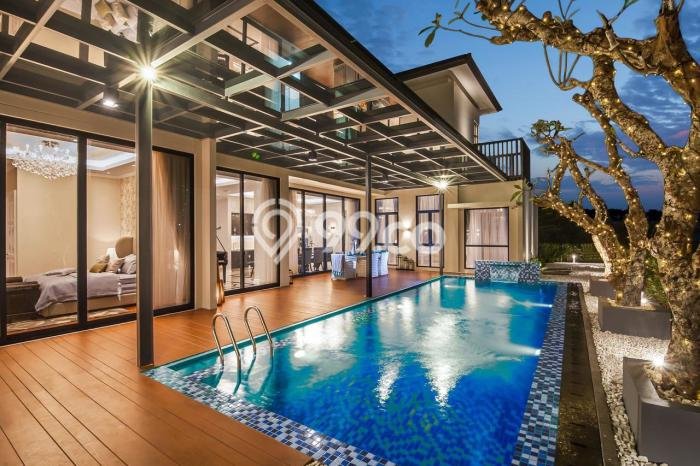 Rumah Mewah Dijual LT 479m2 di BSD, Tangerang Selatan Rumah Mewah Dijual LT 479m2 di BSD, Tangerang Selatan