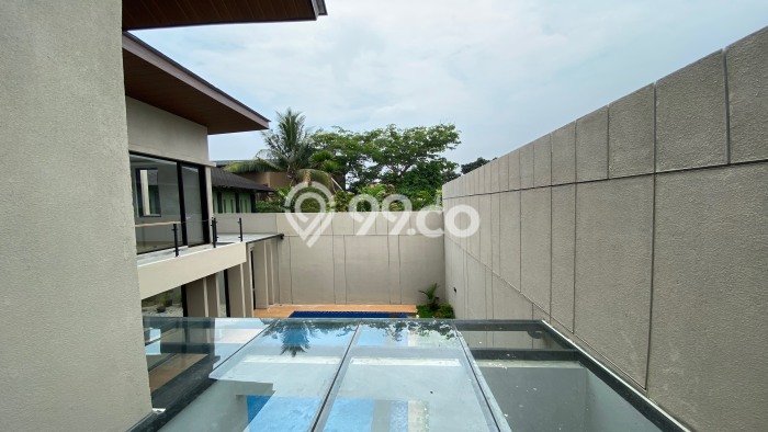 Dijual Rumah Luas Megah Dengan View Eksklusif di Lippo Karawaci, Tangerang Dijual Rumah Luas Megah Dengan View Eksklusif di Lippo Karawaci, Tangerang