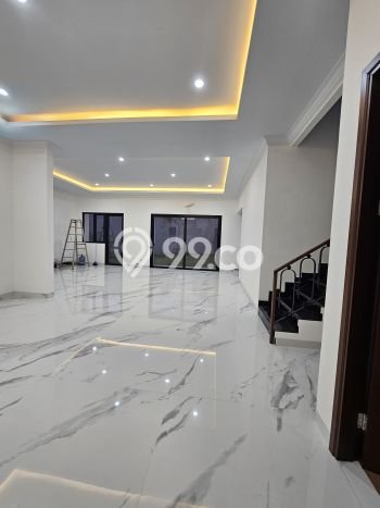 Hunian Elit LB 378m2 Siap Huni Desain Elegan di BSD, Tangerang Hunian Elit LB 378m2 Siap Huni Desain Elegan di BSD, Tangerang