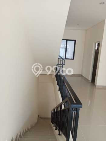 Unit Komersial Disewakan di Tangerang Area Strategis Harga Kompetitif Unit Komersial Disewakan di Tangerang Area Strategis Harga Kompetitif