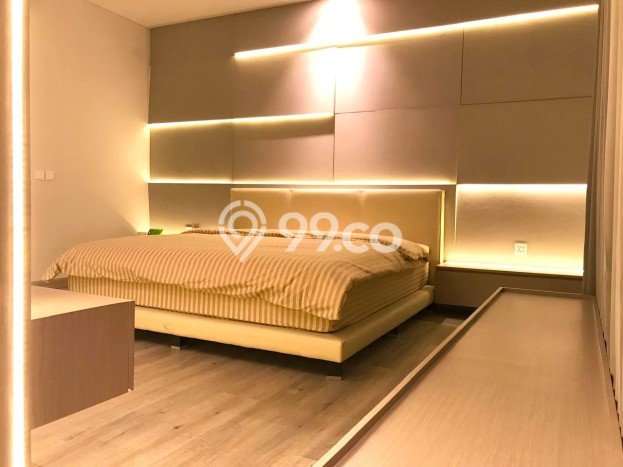 Ready to Use! Luxury House LT 112m2 Desain Elegan di BSD Ready to Use! Luxury House LT 112m2 Desain Elegan di BSD