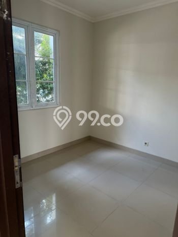 Disewakan segera rumah minimalis lokasi strategis 4 Kamar di BSD, Tangerang Selatan Disewakan segera rumah minimalis lokasi strategis 4 Kamar di BSD, Tangerang Selatan
