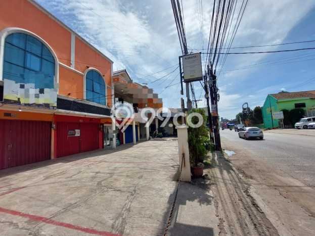 Komersial Bagus Dijual LB 2500m2 Lokasi Strategis Depok Area Cocok untuk Bisnis Komersial Bagus Dijual LB 2500m2 Lokasi Strategis Depok Area Cocok untuk Bisnis