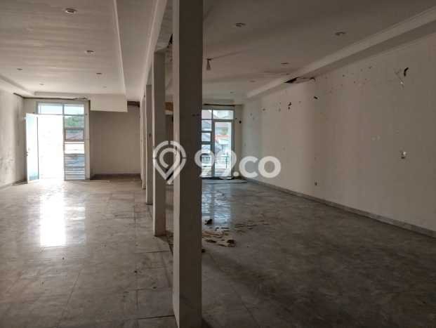 Ruko Dijual di Jakarta Timur LT 598m2 & LB 640m2 Lokasi Terbaik! Ruko Dijual di Jakarta Timur LT 598m2 & LB 640m2 Lokasi Terbaik!