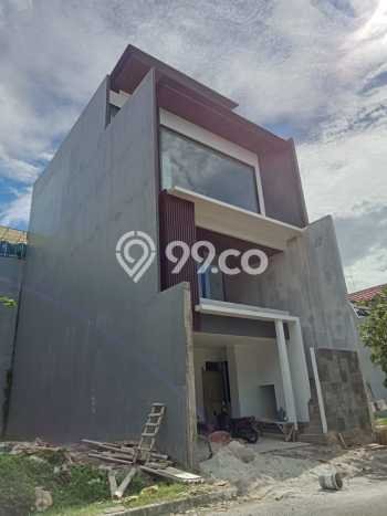 Rumah Elit LB 460m2 Siap Huni Desain Elegan di Permata Buana, Jakarta Barat Rumah Elit LB 460m2 Siap Huni Desain Elegan di Permata Buana, Jakarta Barat