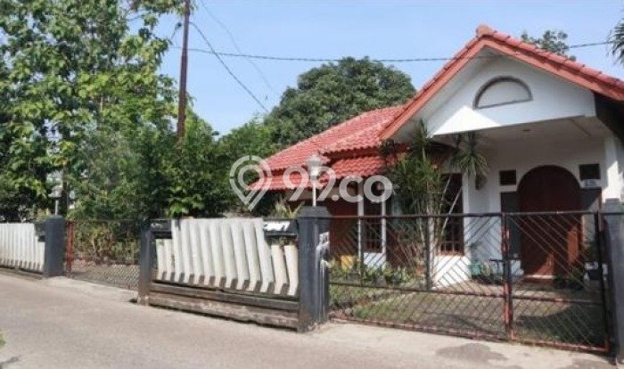 Rumah Eksklusif Dijual LT 1000m2 di Pancoran Mas, Depok Rumah Eksklusif Dijual LT 1000m2 di Pancoran Mas, Depok